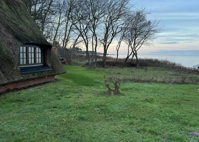 Thatched House With Own On Rosnaes Holiday home